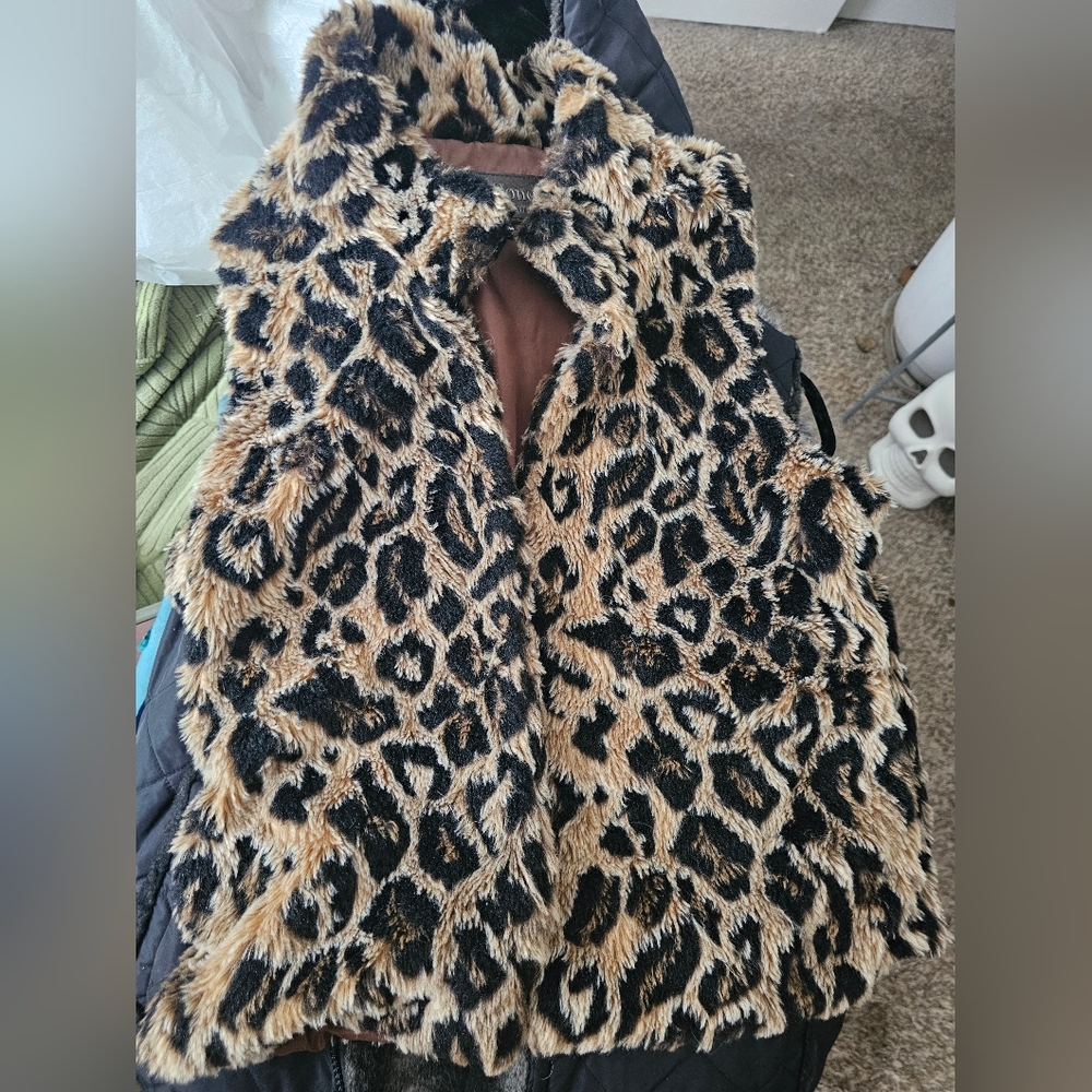 Ci Sono Animal Print Faux Fur Vest